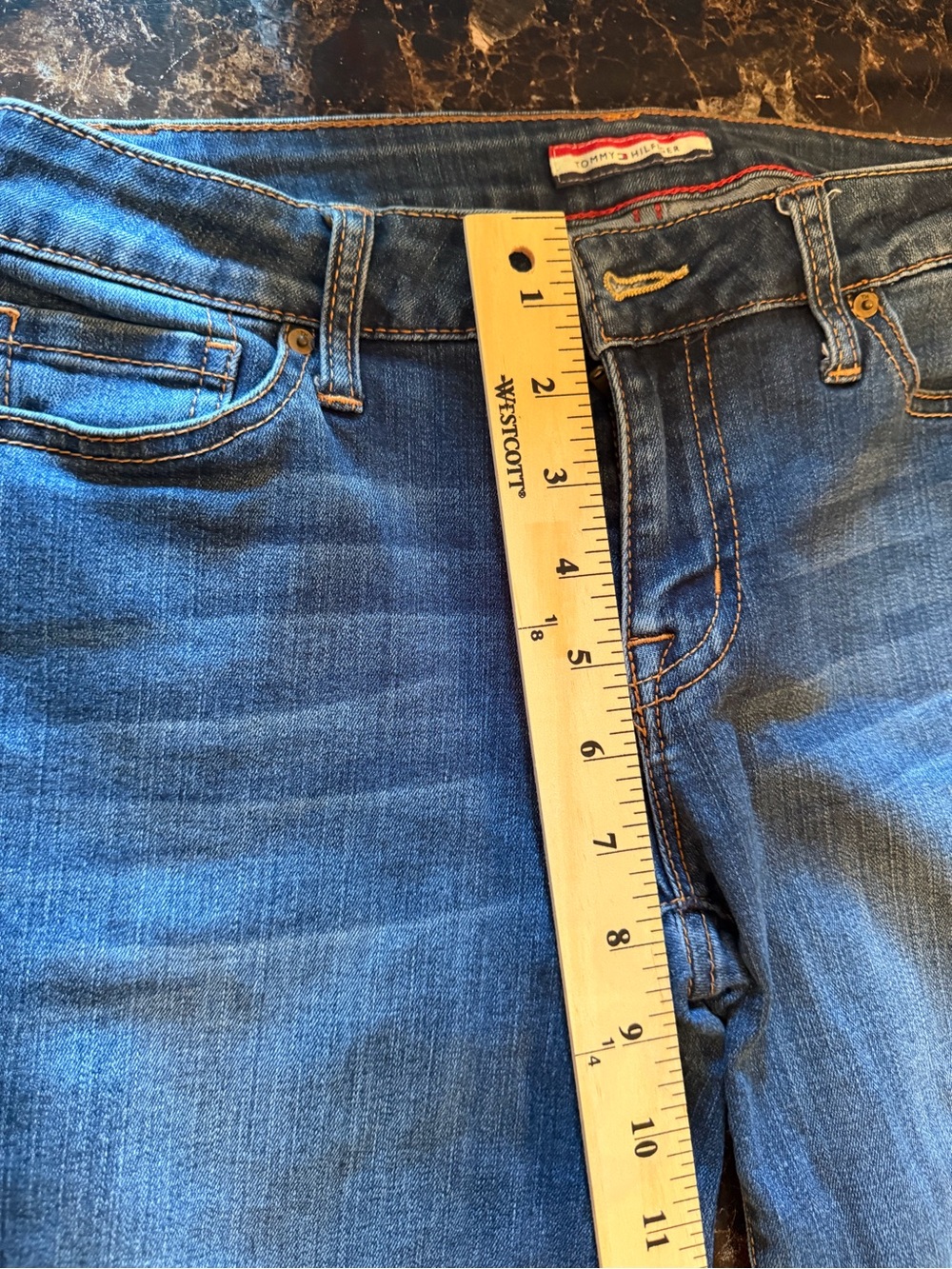 Tommy Hilfiger Women’s Slim Straight Stretch Jeans Blue Medium Wash Size 3/15 - Picture 7 of 8